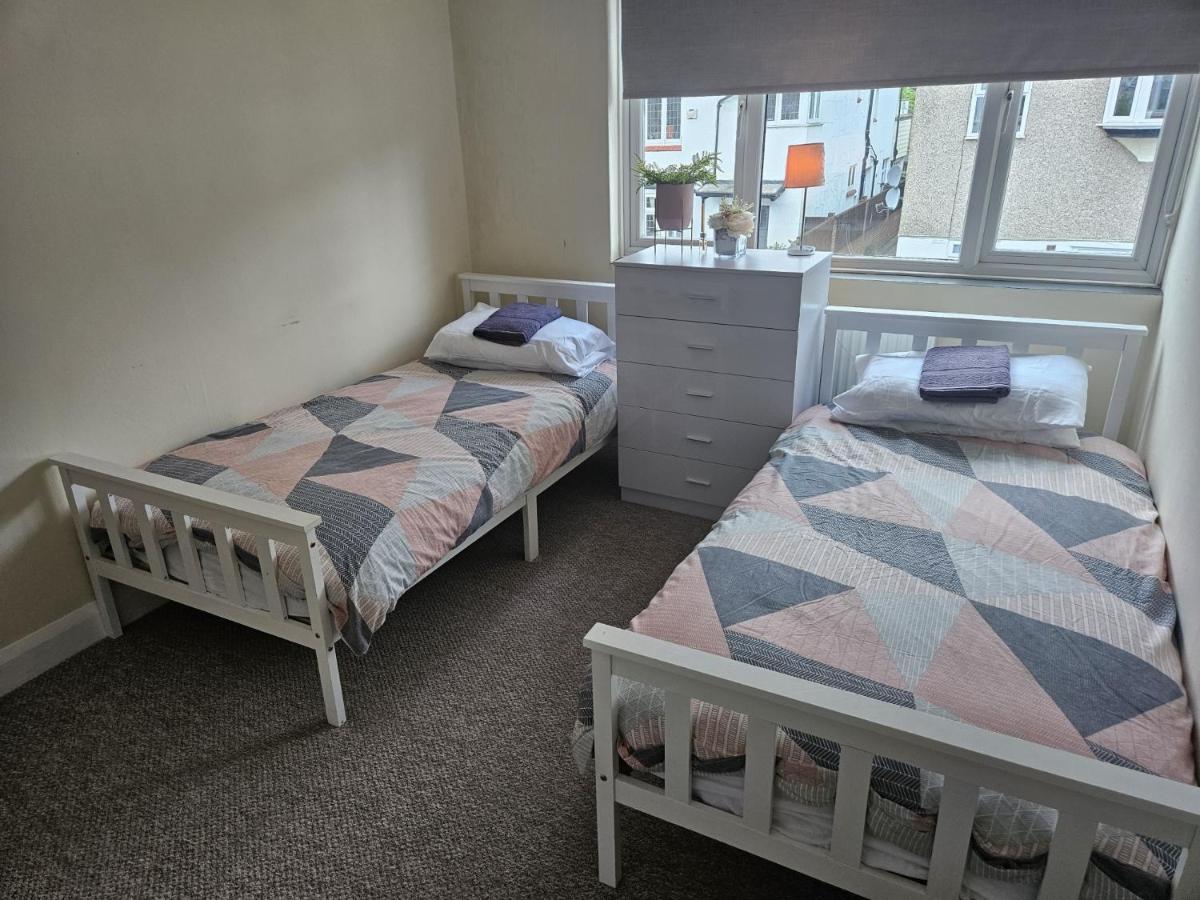 Leigh-On-Sea Retreat - 2 Bedroom Apartment Leigh-on-Sea Exterior foto