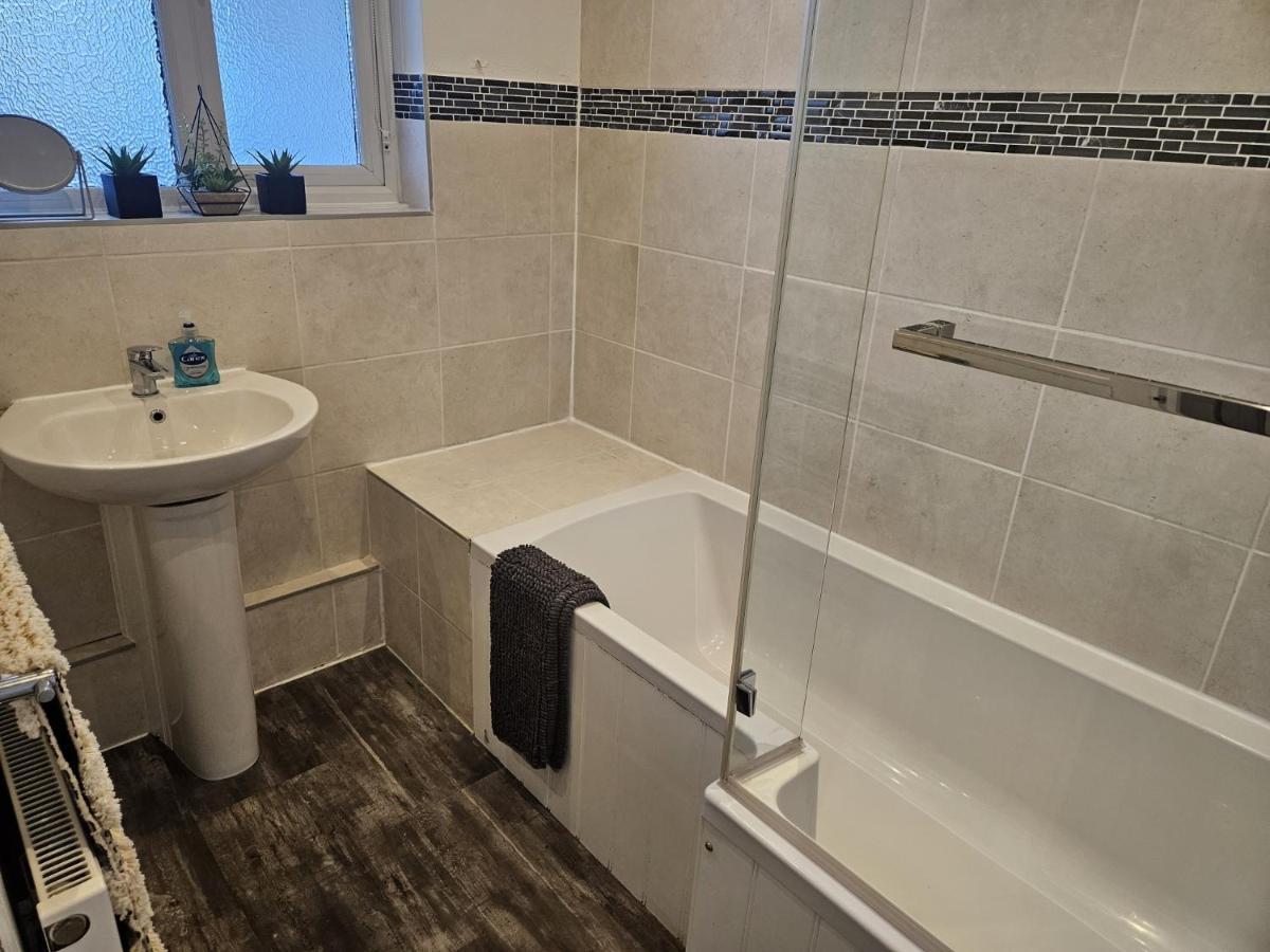 Leigh-On-Sea Retreat - 2 Bedroom Apartment Leigh-on-Sea Exterior foto